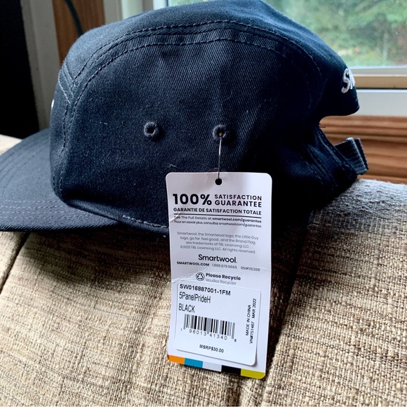 Smartwool 5 Panel Pride Hat NWT - Picture 2 of 3